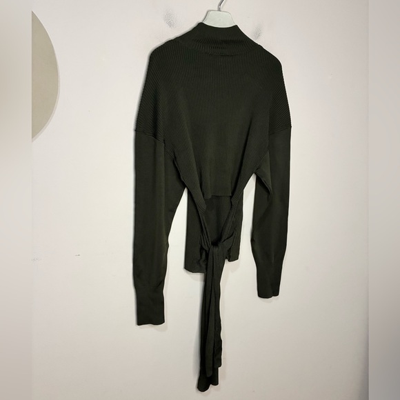 NWT. COS Open-Back Ribbed-Knit Top. NEW - Picture 6 of 9